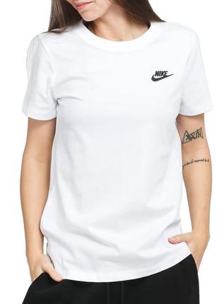 Футболка nike w nsw tee club спорт