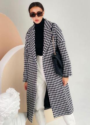 Пальто с поясом