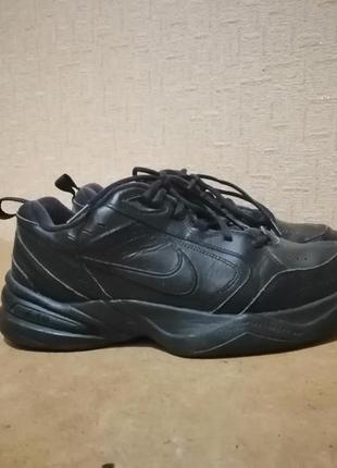 Кроссовки nike air monarch leather натуральная шкира демисезонni на весну и осень.