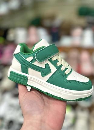 Детские кроссовки 2