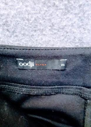 Штани чорного кольору від бренду oodji3 фото