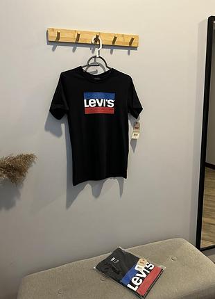 Футболка logo levi’s