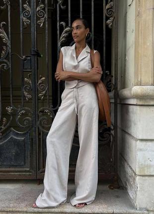 Женский льняной костюм с брюками палаццо и жилеткой6 фото