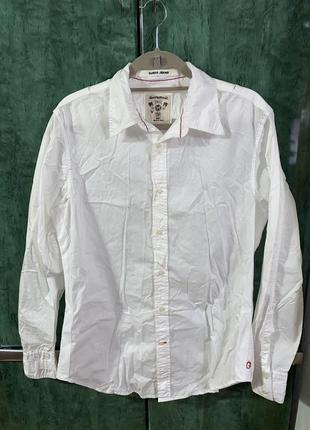 Стильная мужская белая рубашка с оригинальным рисунком на спине2 фото