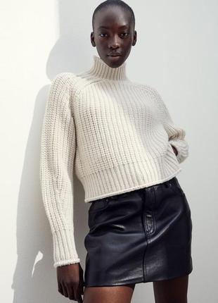 Вʼязаний светр кофта кофтинка джемпер zara h&m біла молочна бежева