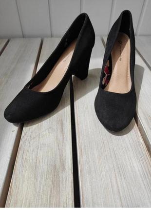Черные замшевые туфли на каблуке new look5 фото