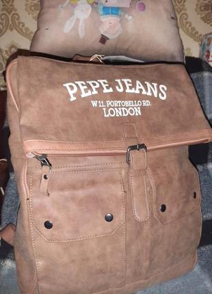 Стильный рюкзак (сумка для ноута)pepe jeans)второе фото более реально8 фото