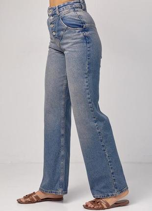 Женские джинсы straight с фигурной кокеткой2 фото