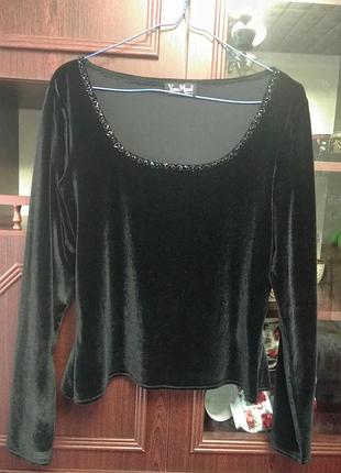 Жіноча кофточка