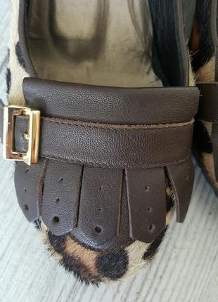 Туфли из натуральной кожи и меха пони coccinelle италия8 фото