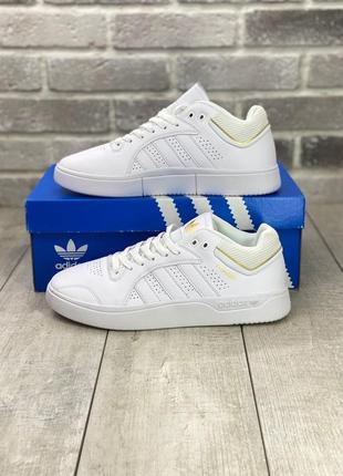 Adidas tyshawn 🆕 мужские кроссовки адидас 🆕 белые2 фото