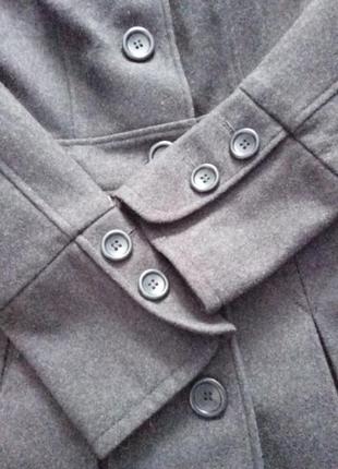 Женское шерстяное шерстяное шерстяное брендовое оригинал пальто тренч серого цвета люкс новое рризмера s, xs, guess8 фото