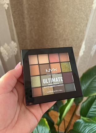 Палетка теней NYX Professional Makeup Ultimate Utopia Shadow Palette