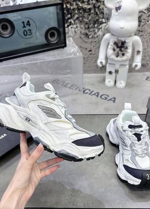 Кроссовки balenciagа premium коробка, рюкзак, дополнительные шнурки, карты3 фото