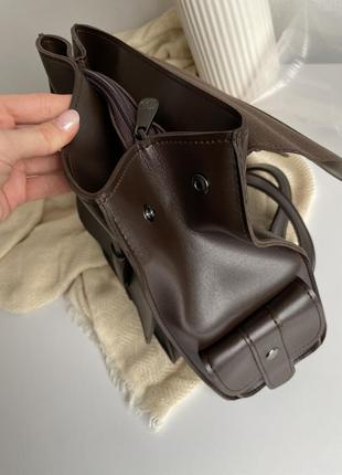 Коричневый женский рюкзак портфель среднего размера4 фото