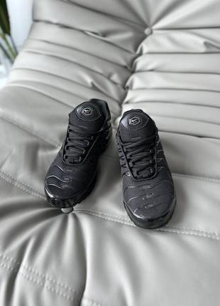 Кросівки nike air max plus tn black