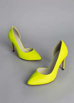 Туфли лодочки женские кожаные желтый неон