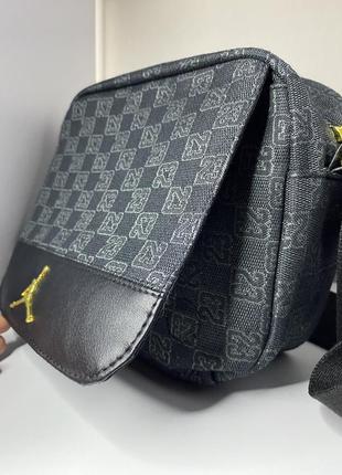 Сумка air jordan monogram crossbody casual bag black4 фото