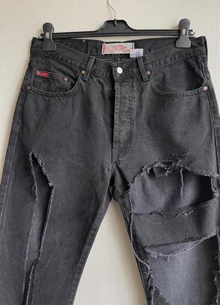 Джинсы рваные из классического джинса