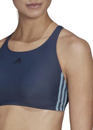 Спортивный топ от adidas темно синего цвета с полосками, ткань напоминает купальник, размер 40