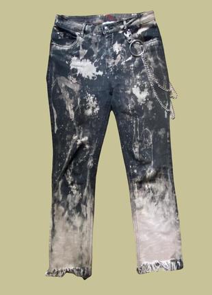 Bleach jeans