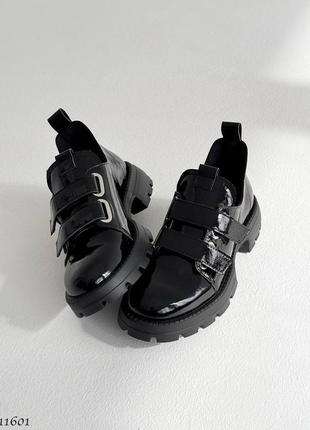 Кожаные туфли на липучках5 фото