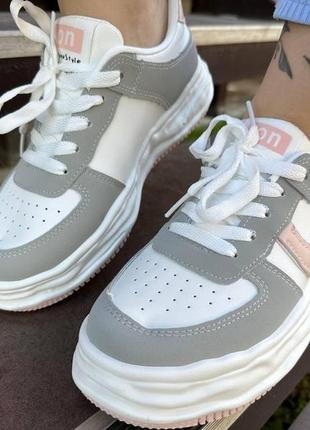 Жіночі кросівки ailaifa8823-grey біло-сірі4 фото