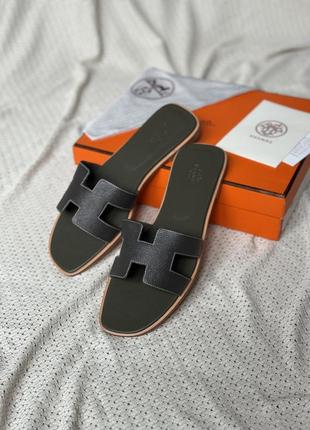 Шлепки шлепанцы в стиле hermes