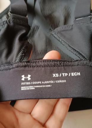 Under armour  спортивний бюстгальтер бра топ на бретелях на спині р.xs чорно-сірий9 фото