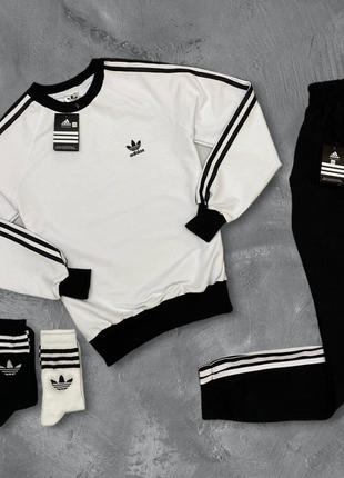 Костюм чоловічий adidas + шкарпетки у подарунок2 фото