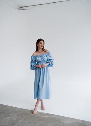 Лляна сукня міді з об’ємними рукавами блакитна