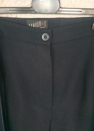 Супергарні, елегантні, важкі,фірмові, елітитні штани, розмір 56.samoon.2 фото