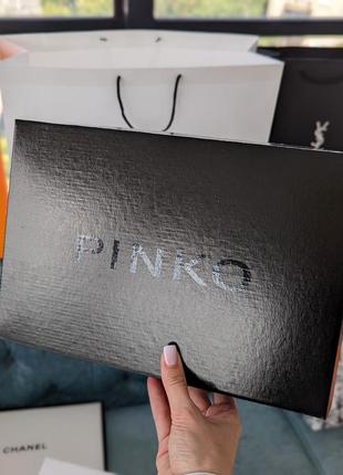 Фирменная упаковка коробка pinko  , упаковка на подарок. подарочная брендовая упаковка пинко