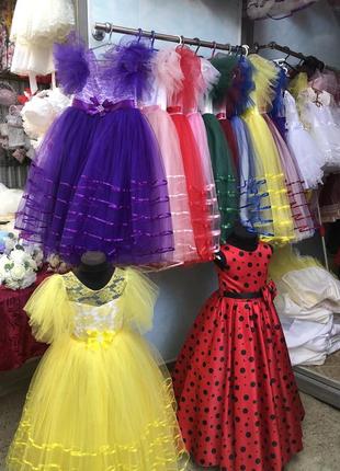 Дитячі святкові сукні