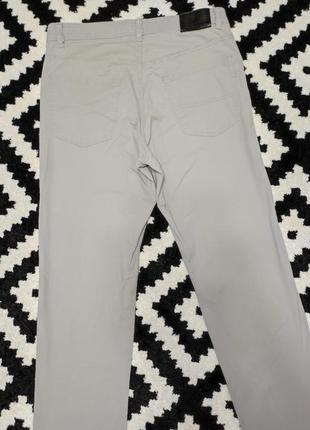 Брюки брюки мужские серые легкие прямые немного зауженные slim fit повседневные a. w. dunmore, размер m - l6 фото