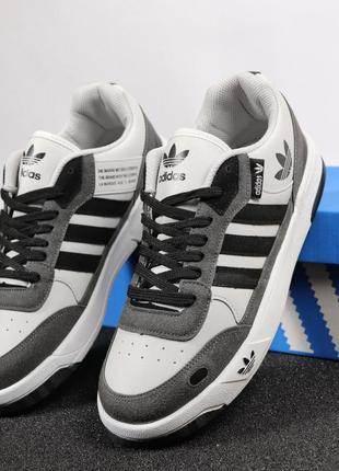Кроссовки adidas