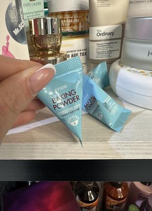 Скраб для лица с содой для очистки пор etude house baking powder 7г