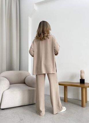 Стильний легкий літній брючний прогулянковий костюм жіночий однотонний двійка штани з сорочкою тканина креп жатка8 фото