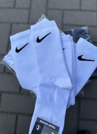 Шкарпетки літні nike з резинкою на стопі чорні/ білі4 фото