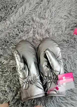 Теплые зимние перчатки из плащевки на плюшевом меху не продуваются и не промокают
