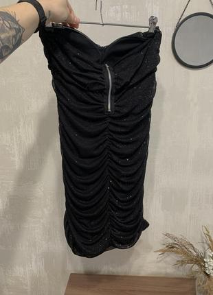 Чорна сукня з чашечками без бретель з драпіруванням блискуча з сяйвом вечірнє плаття сексуальне4 фото