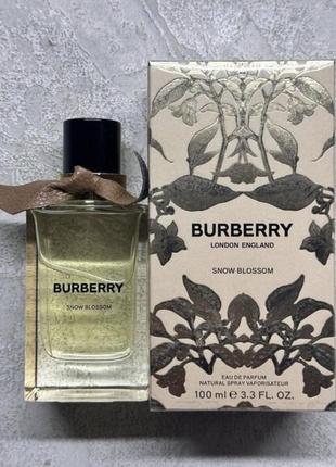 Парфум унисекс burberry snow blossom -бурбери снов блоссом-100 мл