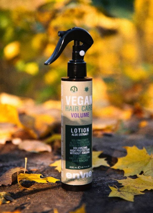 Лосьон-спрей для объема тонких и ломких волос с экстрактом алоэ envie vegan volume lotion aloe extra