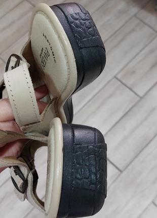 Босоніжки сандалії8 фото