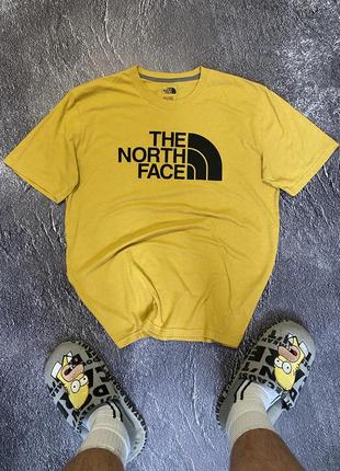 Футболка the north face