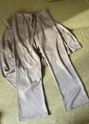 Теплый коричневый костюм двойка прямые брюки+свитер на резинке с хомутом6 фото