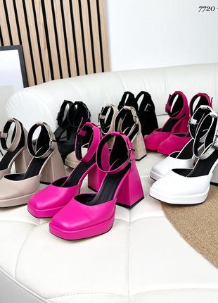 Круті туфлі в кольорах