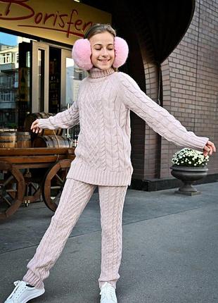 Костюм на дівчинку