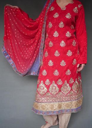 Індійський східний костюм, пентджабі, туніка, сарі.1 фото