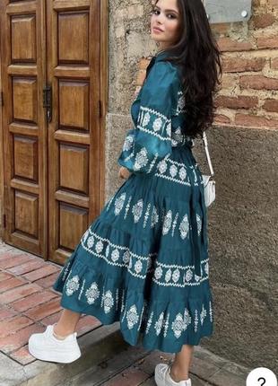 Шикарное платье с вышивкой zara оригинал